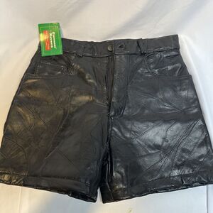 Black Leather Shorts Size 8 Giovanni Navarre Vintage 2002 Italian Stone NOS NWT